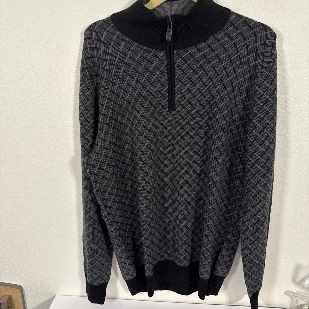 JOS. A. BANK Traveler L Knit 100%‎ Merino Wool Pullover Zip Neck B1